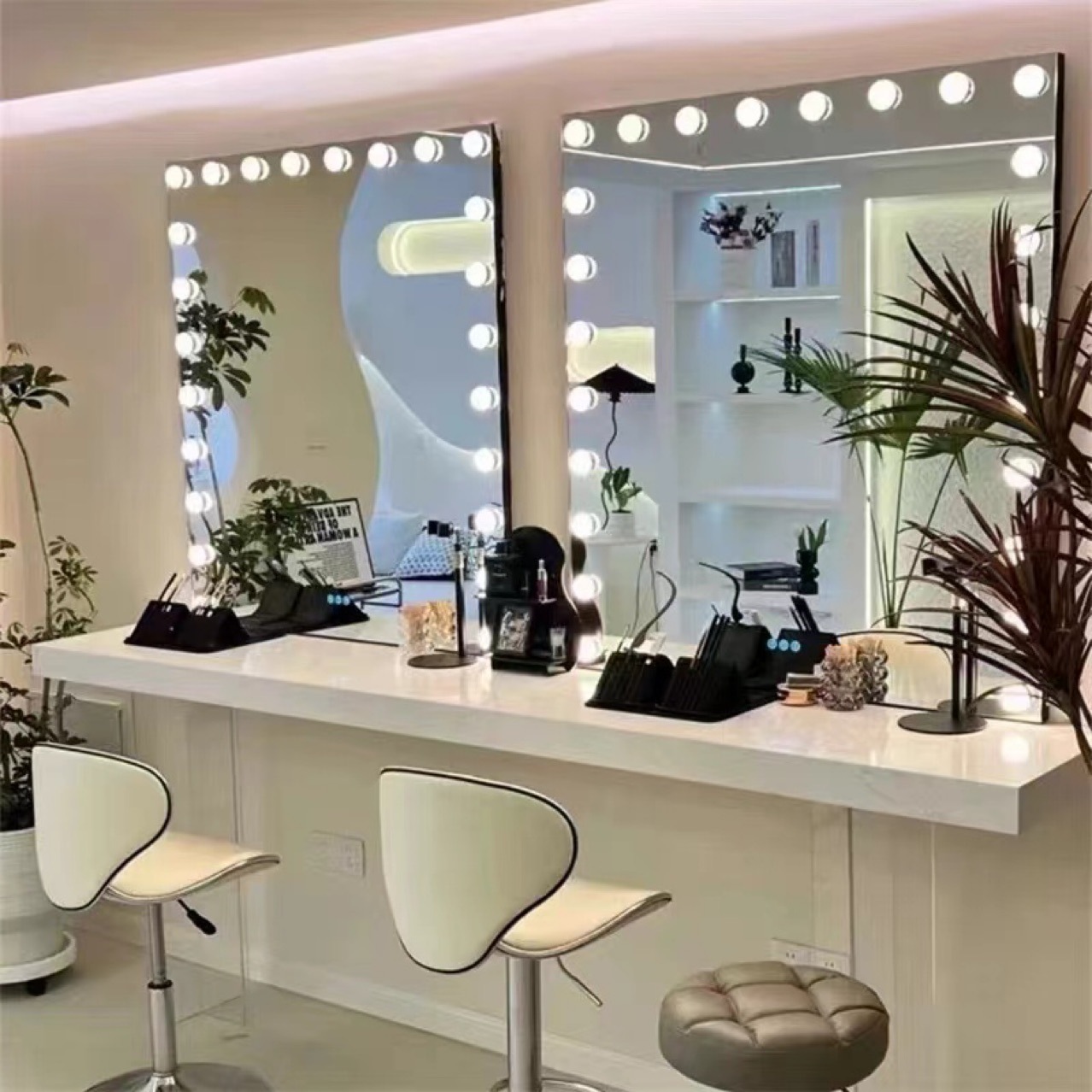 Makeup Vanity Table with Lamp  - Beauty Makeup Studio reseña y precio