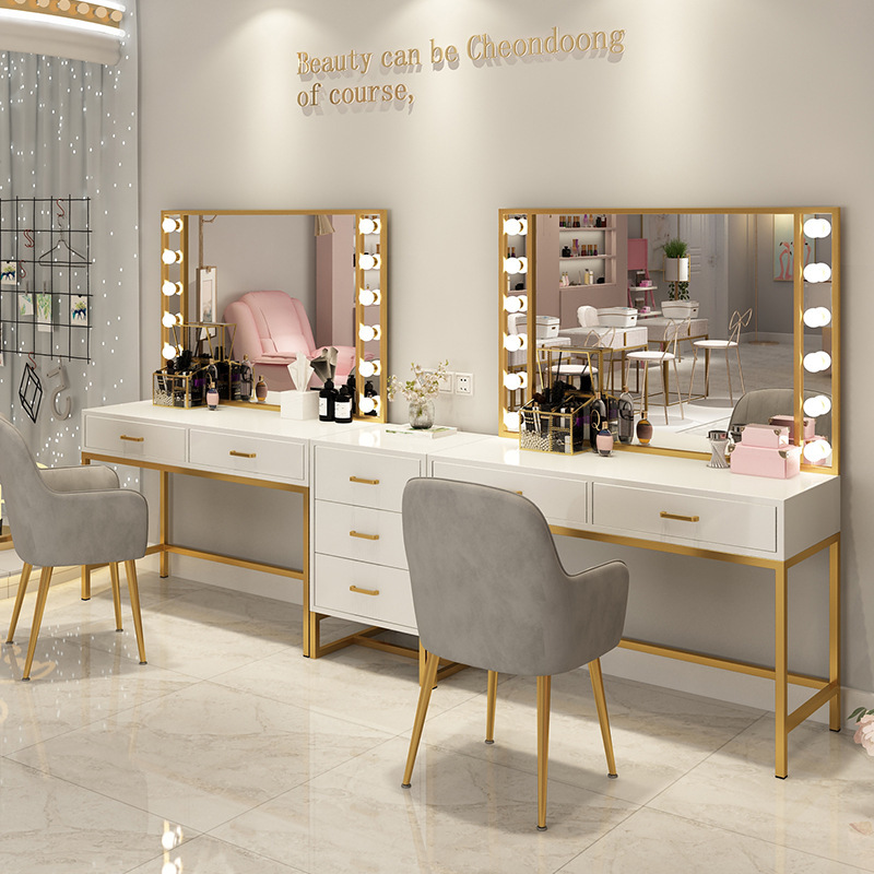 Makeup table Photo studio Make - Beauty Makeup Studio reseña y precio